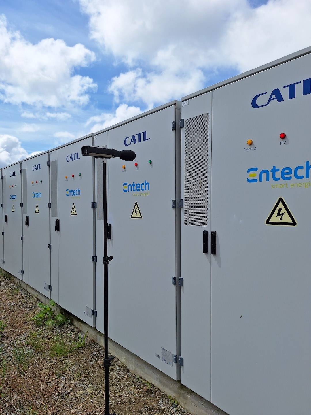 racks batteries